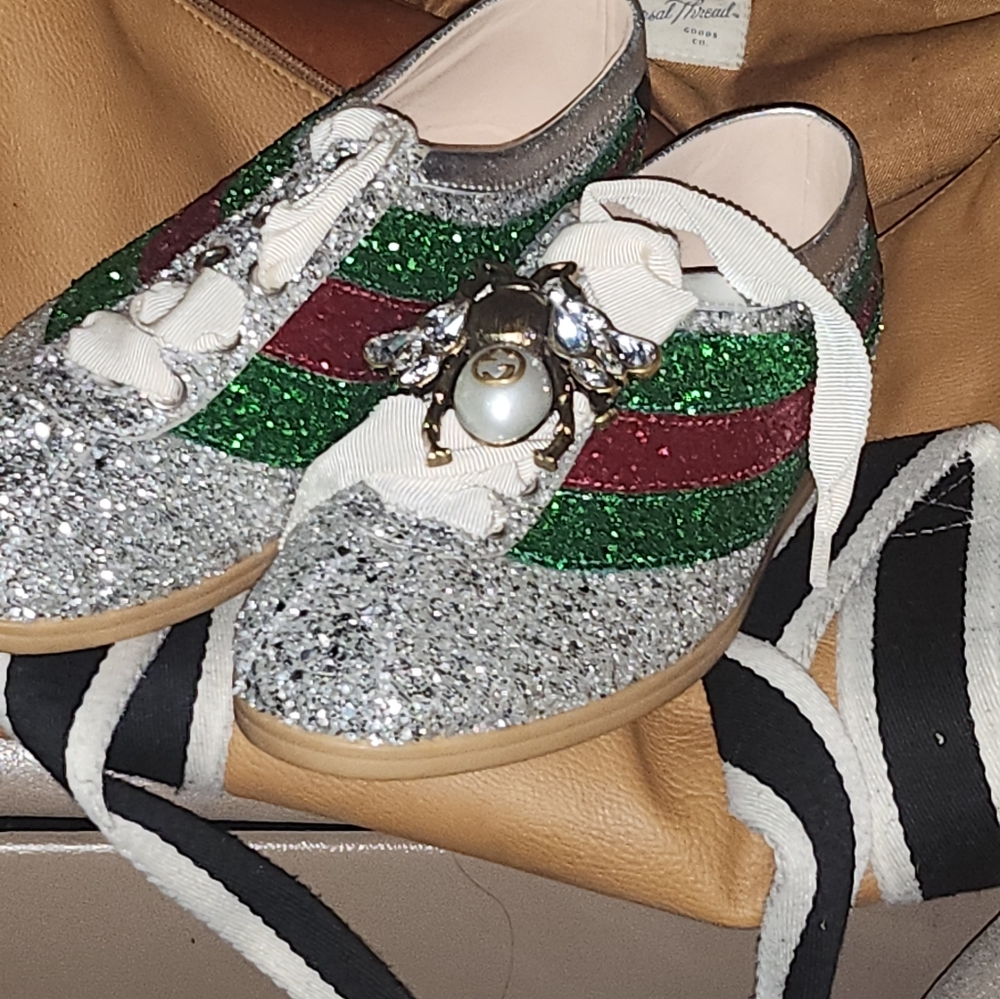 Shoes - Picture 2 of 3